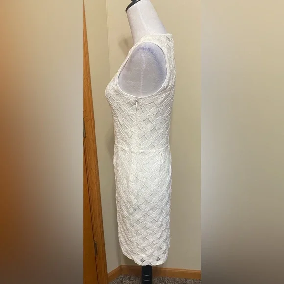 Banana Republic Crochet Laced Dress - Picture 2 of 3